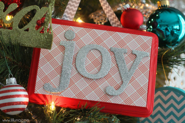 DIY joy frame ornaments