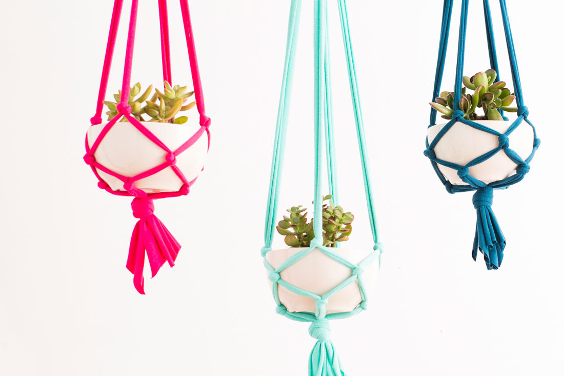 Macrame hanging planters