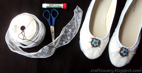 supplies-needed-to-make-lace-shoes-tutorial