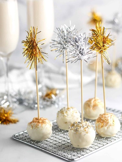 new-years-eve-party-ball-drop-food