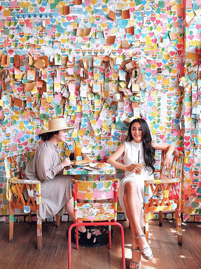 nye-party-ideas-indoor-home-backdrop