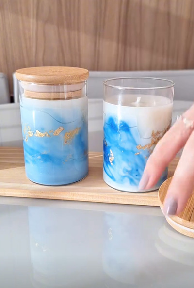 Marble-Effect-with-Two-Colored-Wax