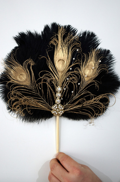 peacock-feather-gatsby-cake-topper