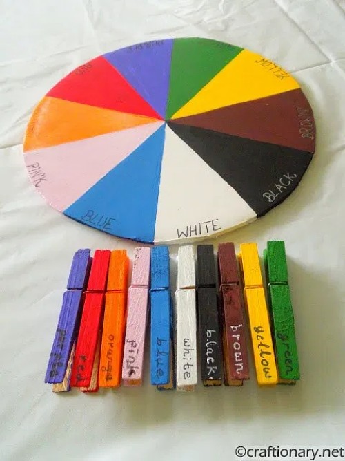 Color Wheel Teaching kids colors and fine motor skills
