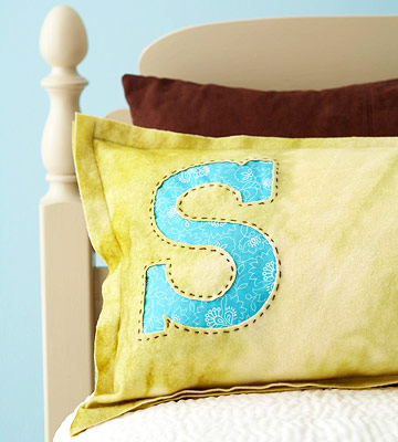 monogram pillow tutorials