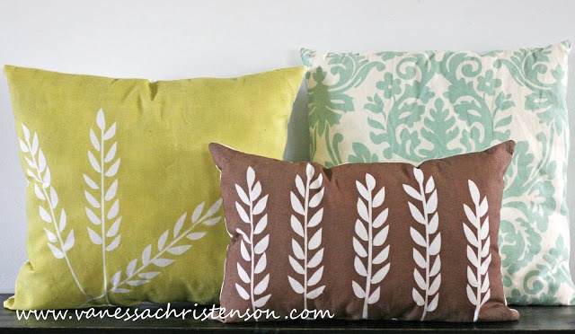 painted pillow tutorials