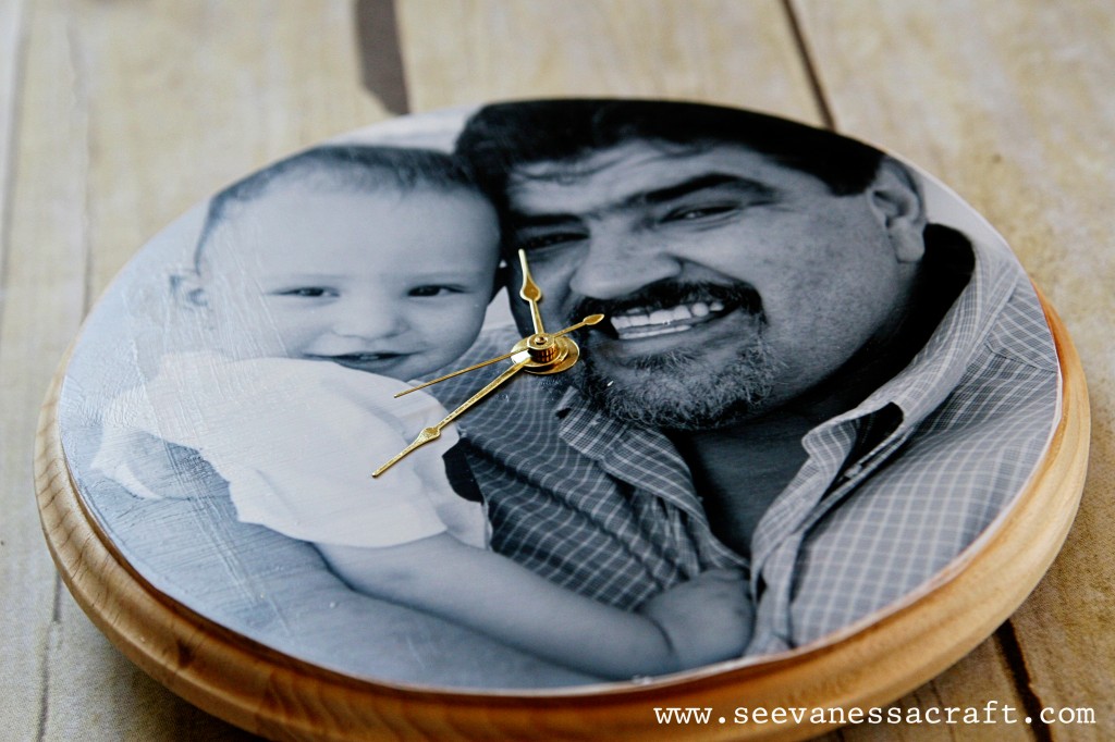 handmade photo clock