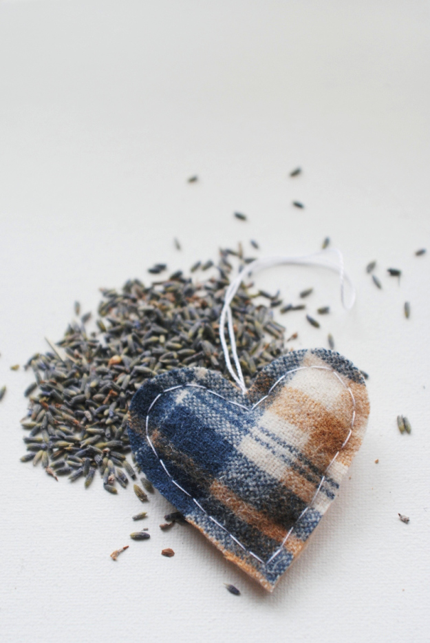 handmade gift lavender sachets