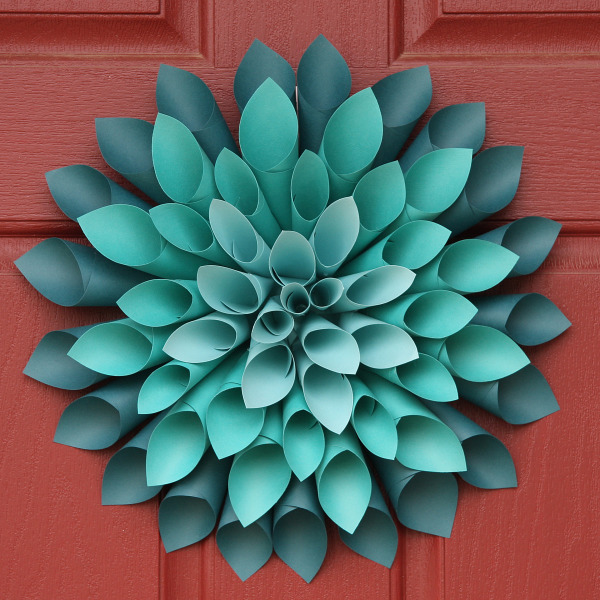 paper dahlia wreath