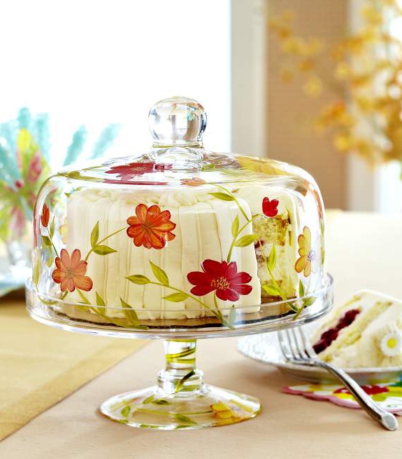 floral-painted-cake-stand