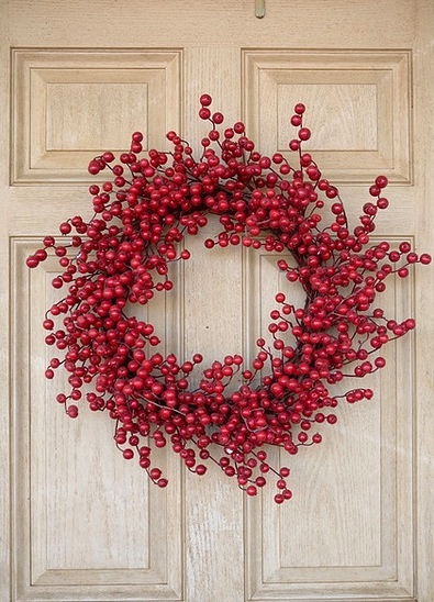 berry red wreath