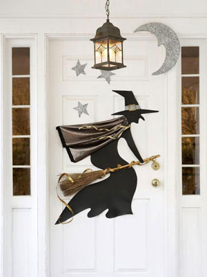halloween-crafts-witch-door-decoration