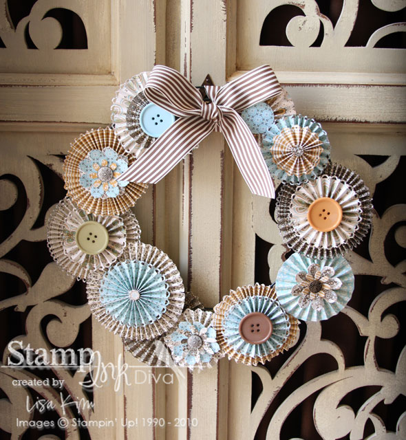 paper-flowers-medallion-wreath