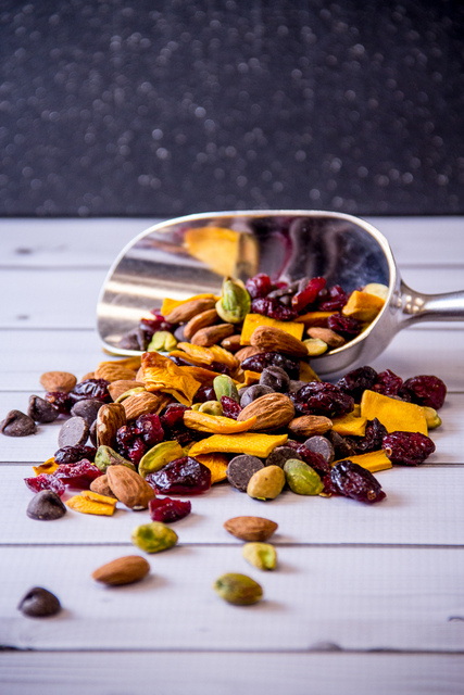 homemade-trail-mix-recipes-fall