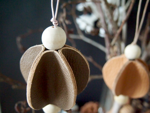 DIY-leather-ornaments