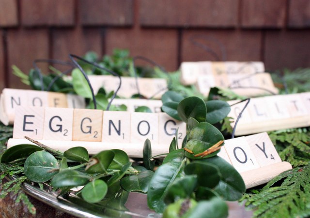 DIY-scrabble-ornaments