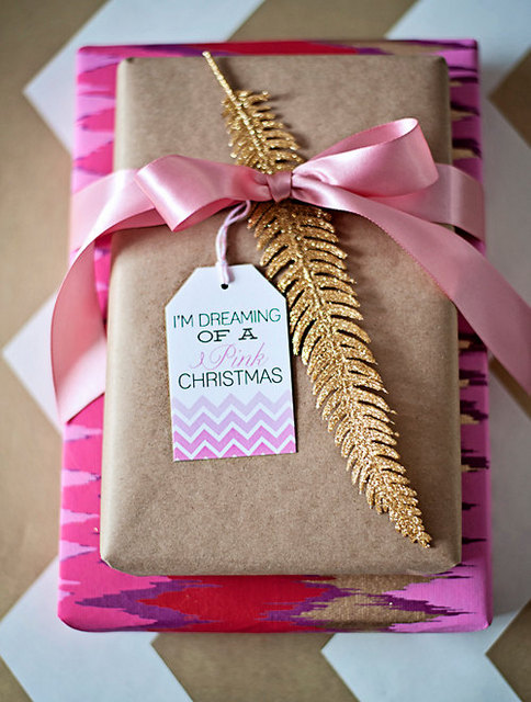 dreamy christmas gift wrapping