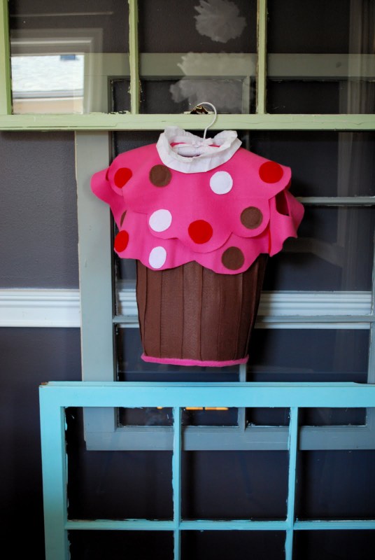 baby cupcake costume