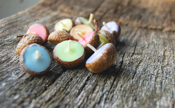 DIY-acorn-crafts-floating-candles