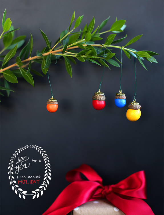 Painted-acorn-hanging-ornaments