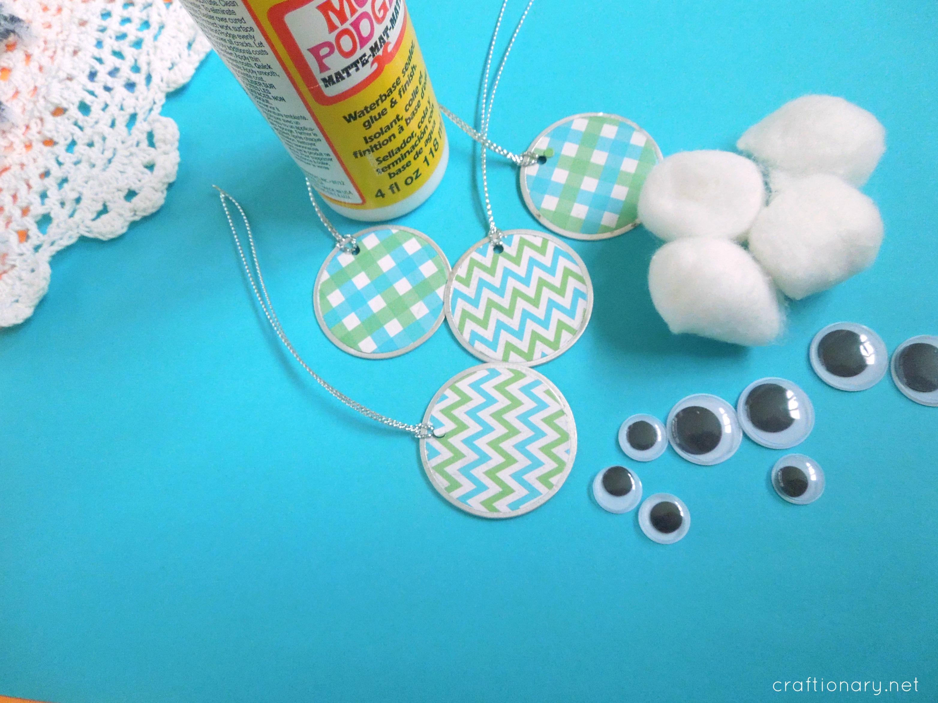 diy ghosts garland