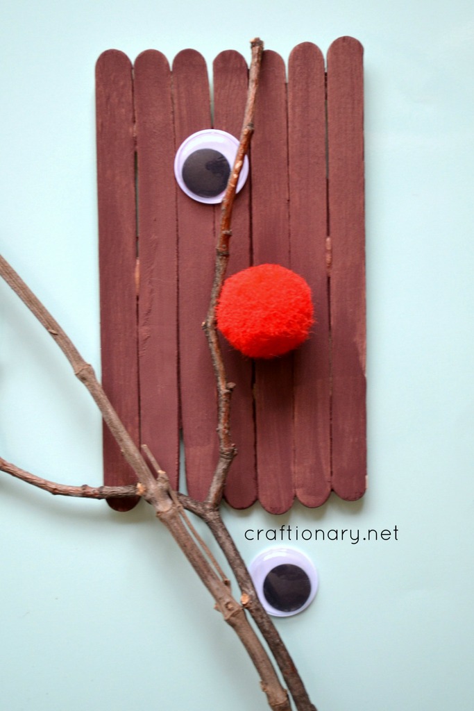 DIY popsicle sticks Rudolph tutorial