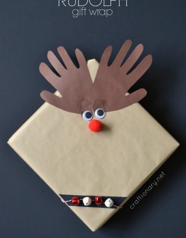 DIY Rudolph Gift Wrap – A Cute Holiday Wrapping Idea for Kids