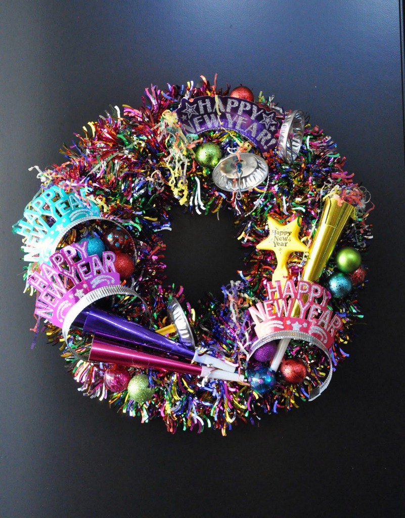 Glitter tinsel NYE wreath