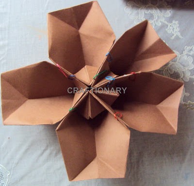 origami-organizer-instructions-folding-paper-12