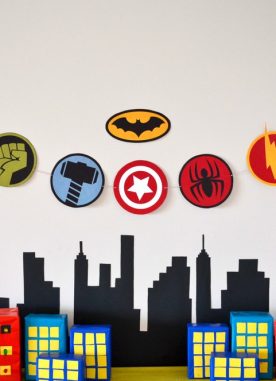 Superhero Birthday Party (free printables)