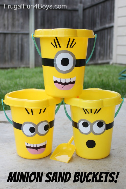 minion sand buckets