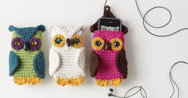 Crochet-owls-phone-case