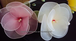 stocking_net_pink_white_flower