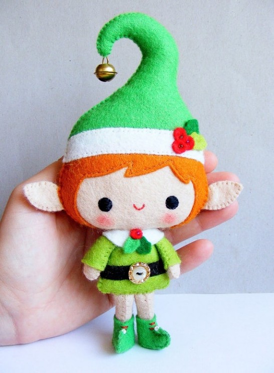 handstitched-elf-dolls