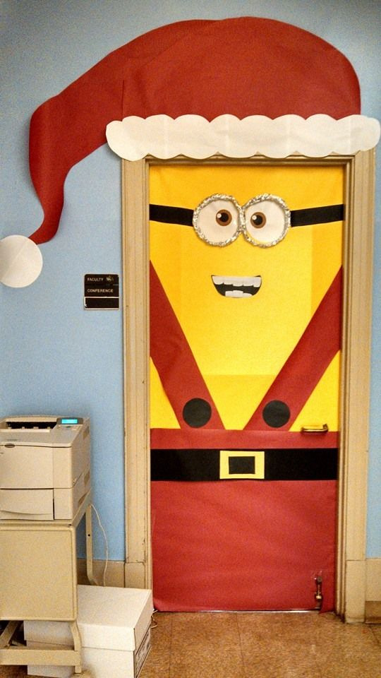 Minion-Santa-Christmas-Door