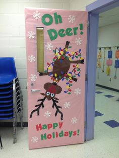 Upside-Down-Reindeer-Christmas-Door
