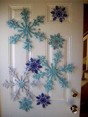 snowflakes-christmas-door 