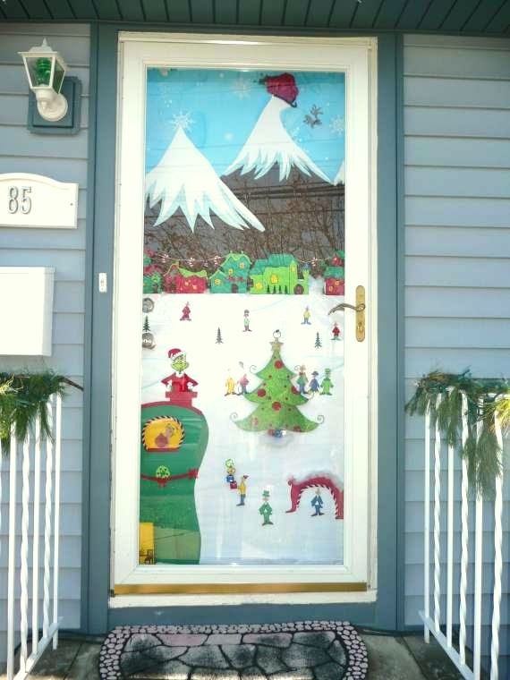 Winter-door-decoration