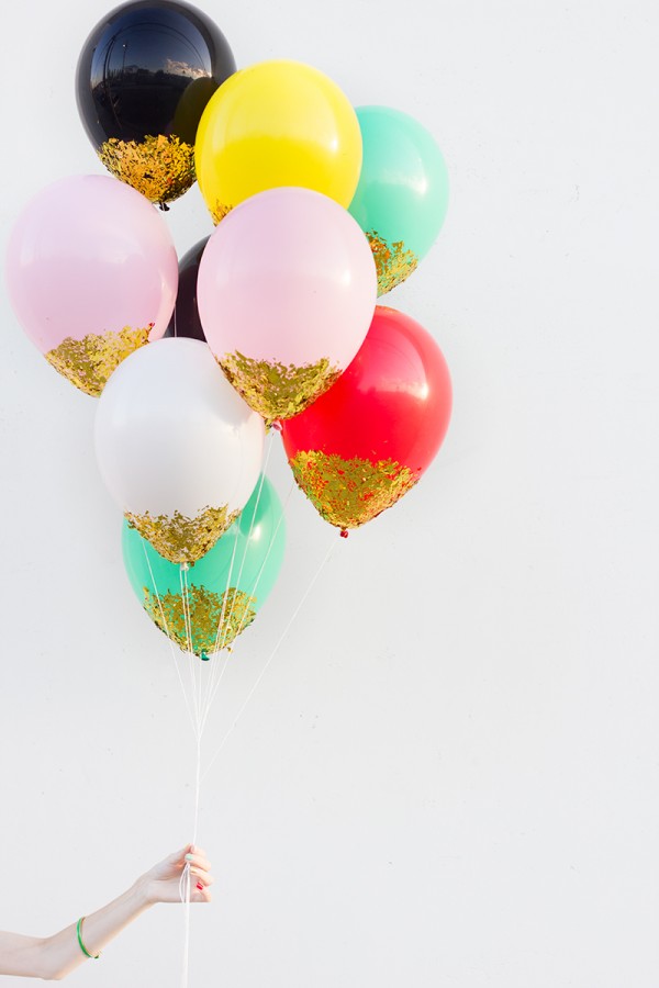 confetti dipped balloons diy