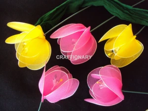 how_to_make_stocking_tulip_colorful_flowers