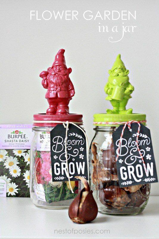 Flower garden in a jar with free printable