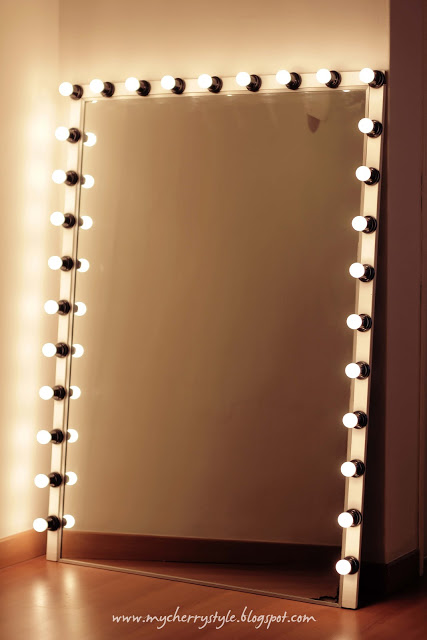 DIY hollywood mirror with lights DIY wall mirrors