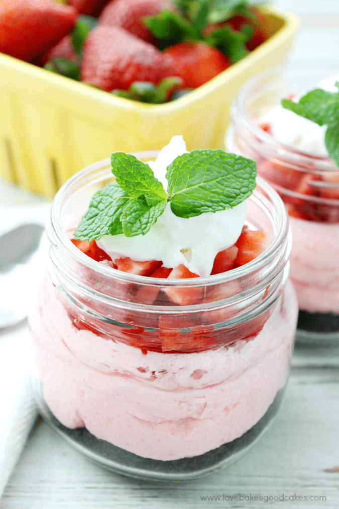 strawberry cheesecake jar