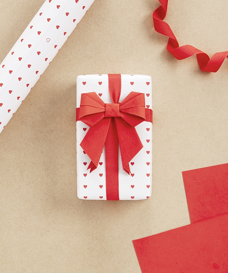 gift-wrap-paper-bows