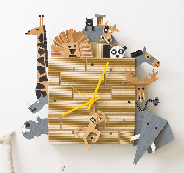 Cardboard-box-clock