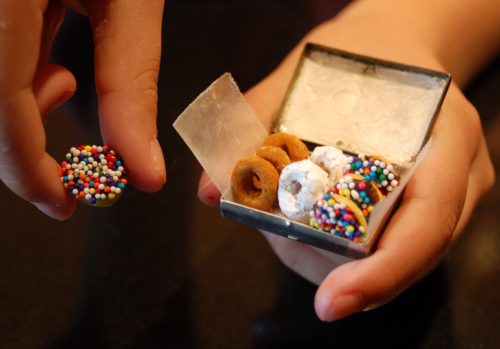 cereal donuts making