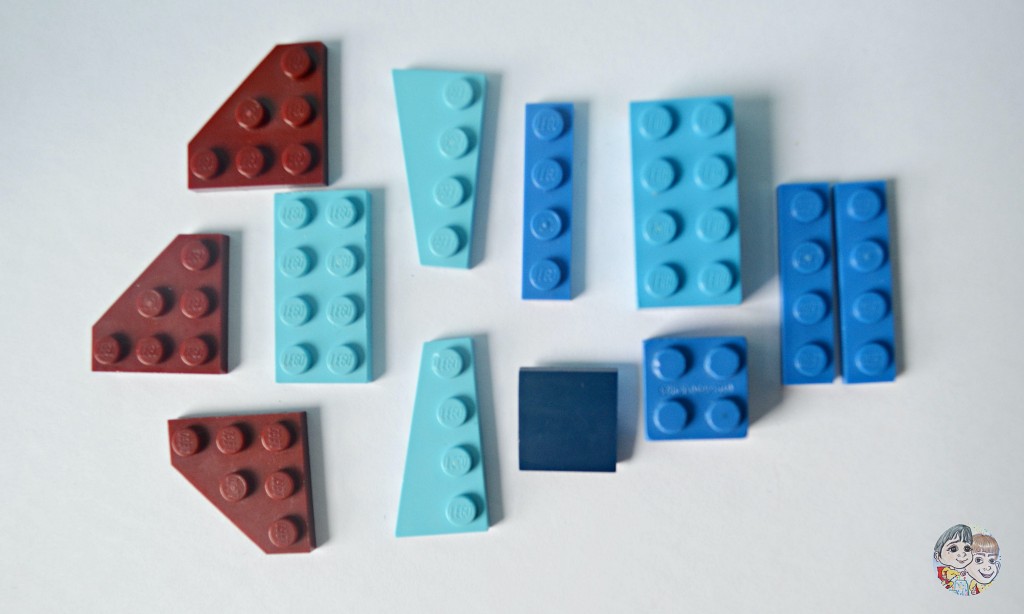 blue-lego-jetplane-lego-bricks-parts