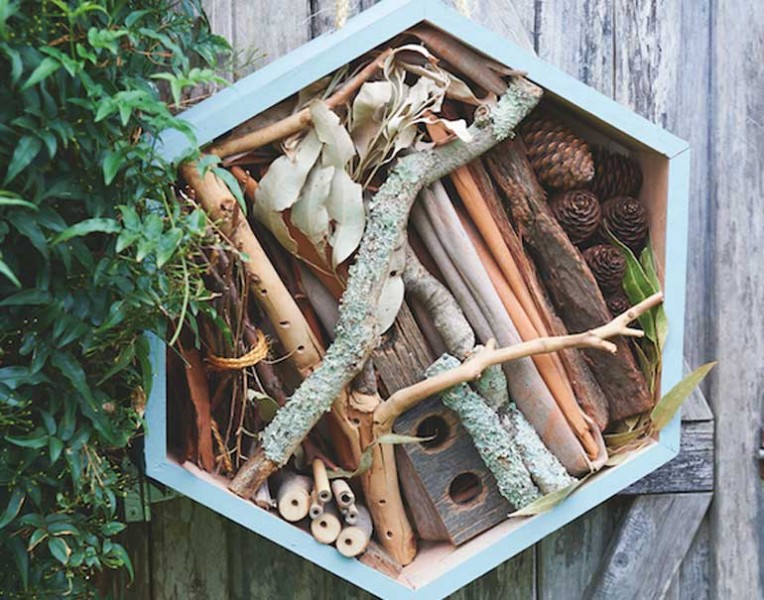 how-to-make-your-own-bug-hotel-tutorial-material