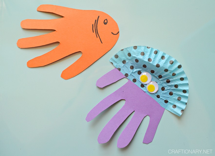 HANDPRINT-FISH-HANDPRINT-JELLYFISH-PAPER-ANIMAL-CRAFT