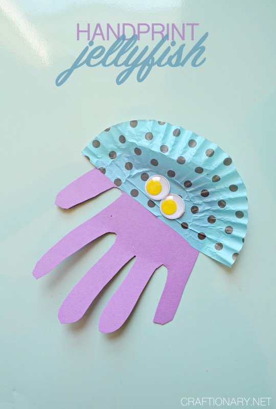 HANDPRINT-JELLYFISH-CRAFT